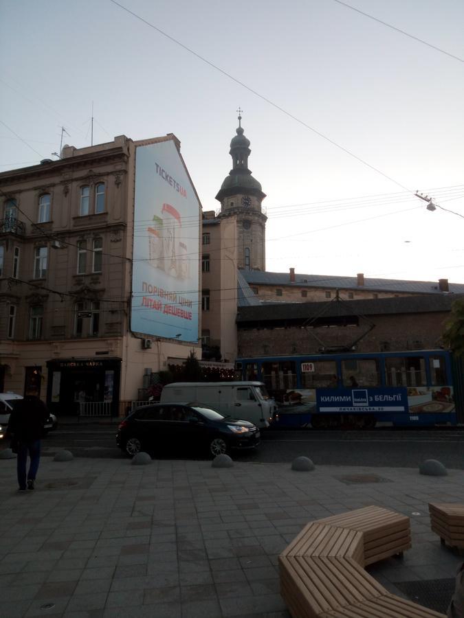 Lviv Amazing Rooftop Apartment Exterior photo